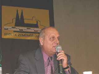 pic12.jpg